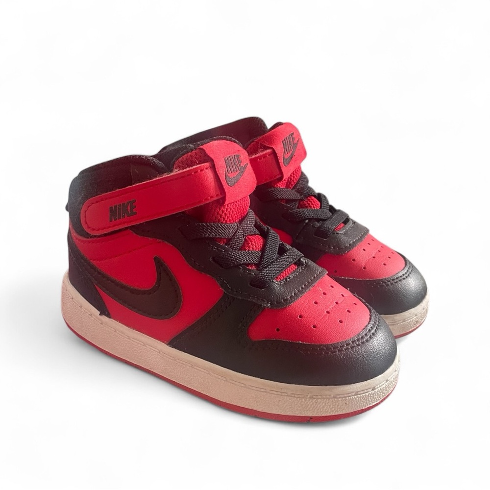 Nike Court Borough Mid 2